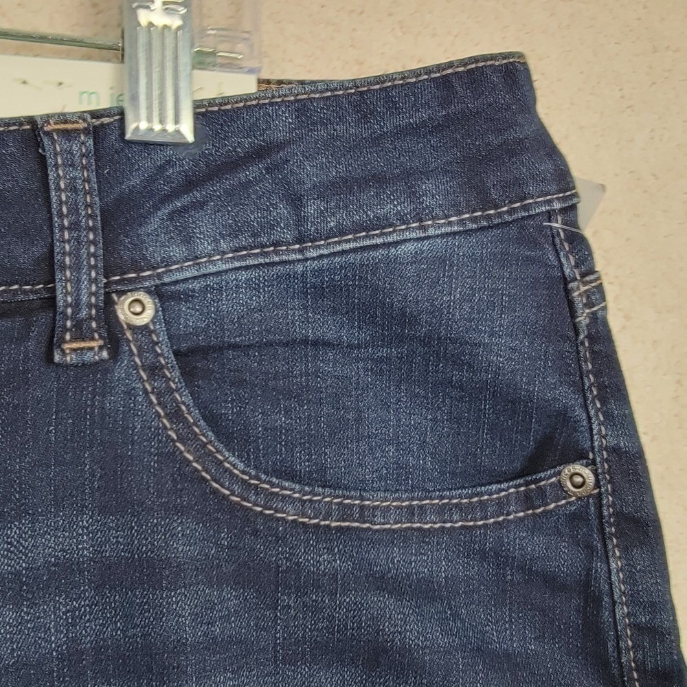 Maurices NWT 18W Short Slim Bootcut Jeans Dark Wash Curvy Stretch‎ Plus Size - Picture 13 of 13